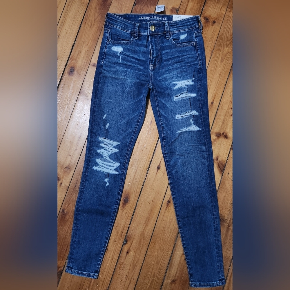 American Eagle NWT - size 4 R high rise jeggings